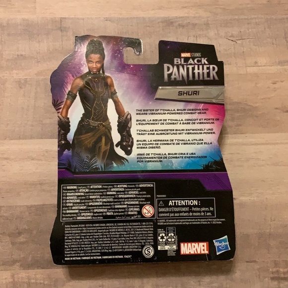 Marvel Black Panther 6-inch Shuri - Picture 3 of 3